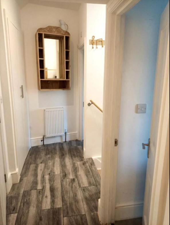 Stylish 2-Bed Flat, Quick Access To London Sightsアパートメント エクステリア 写真