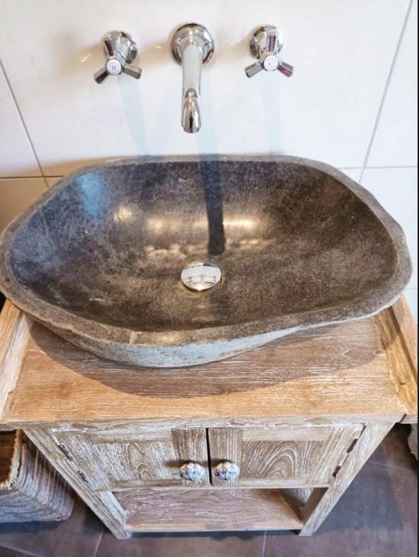 Stylish 2-Bed Flat, Quick Access To London Sightsアパートメント エクステリア 写真