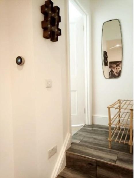 Stylish 2-Bed Flat, Quick Access To London Sightsアパートメント エクステリア 写真