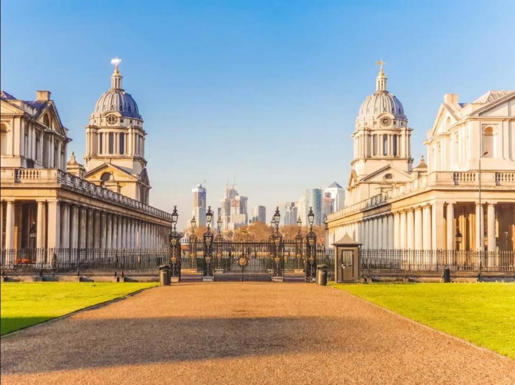 Stylish 2-Bed Flat, Quick Access To London Sightsアパートメント エクステリア 写真